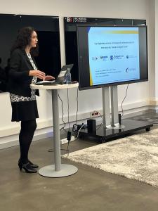 La Dra. Marta Prado Larburu, ponente en la &quoJornada de comercio Internacional y aduanas, sector biosanitario&quo en Derio